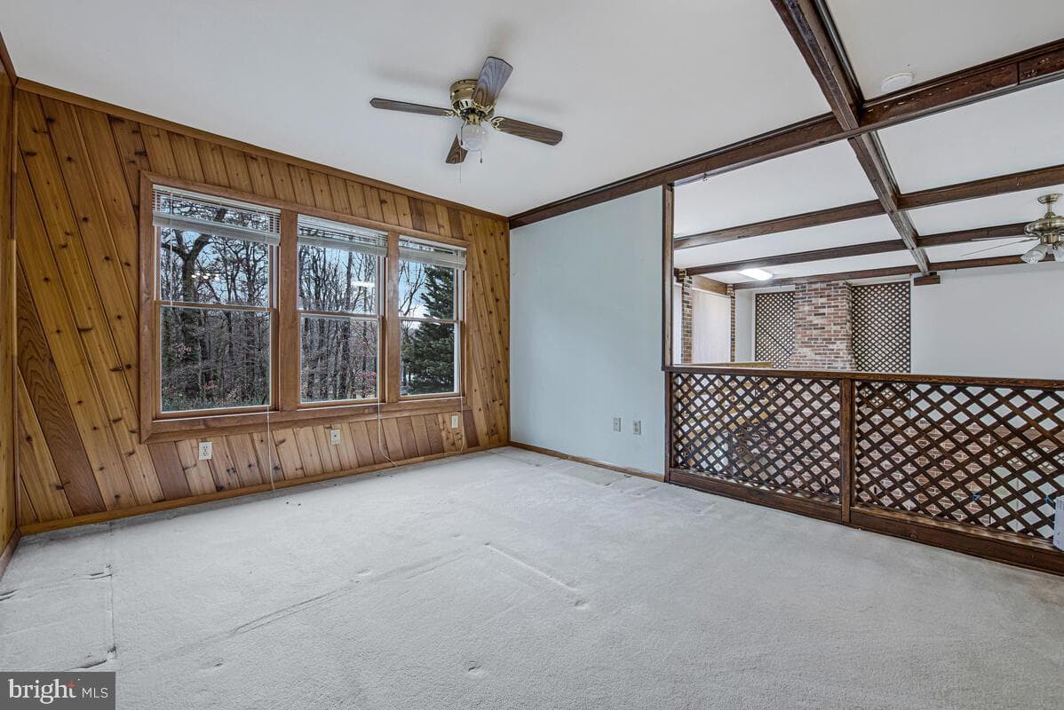 1237 Queen Anne Avenue photo 19