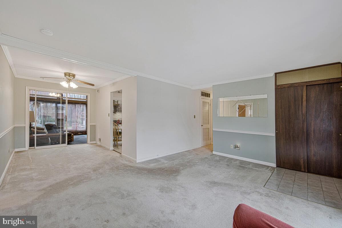 1237 Queen Anne Avenue photo 6