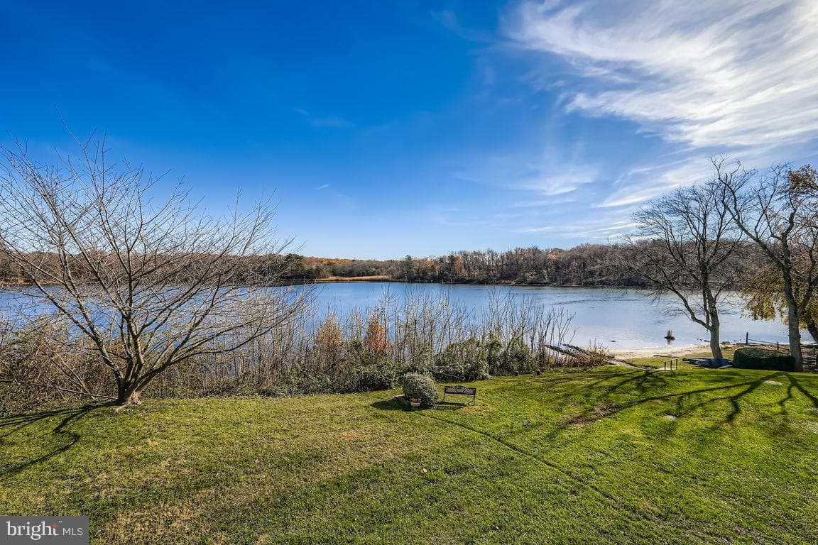 353 Gatewater Court #d
