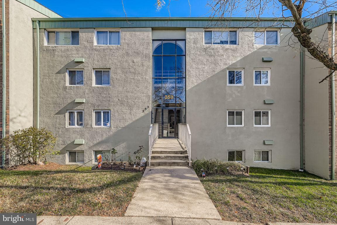 353 Gatewater Court #d photo 5