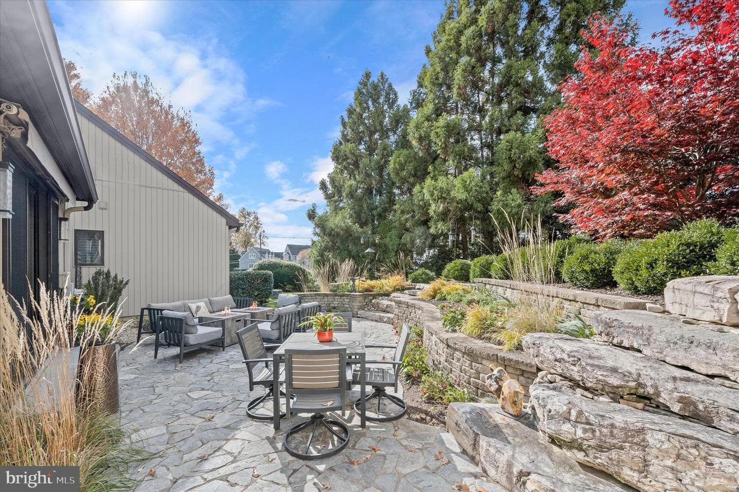 668 Broadwater Way photo 13