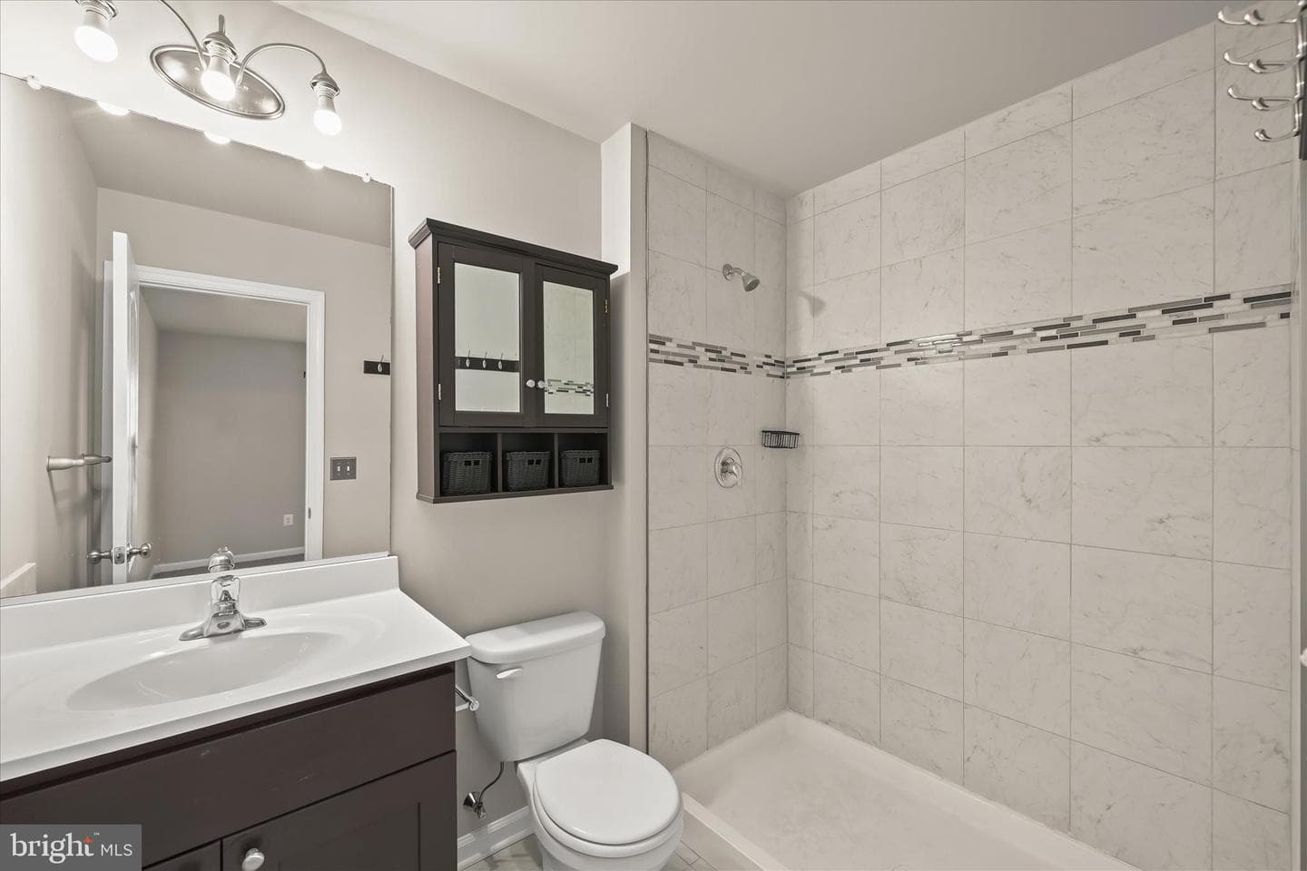 217 Berlin Avenue photo 21