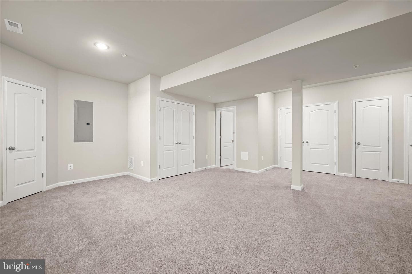 217 Berlin Avenue photo 28