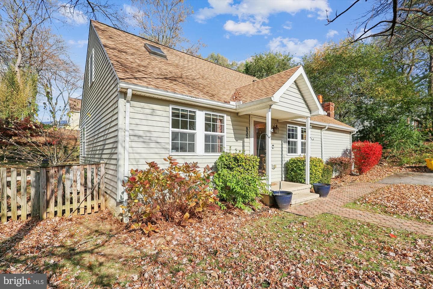 832 Clifton Avenue photo 13