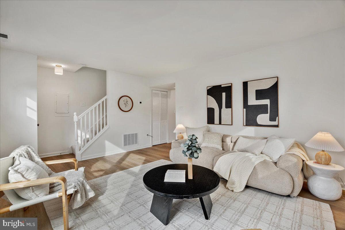 1705 Millstone Drive photo 4