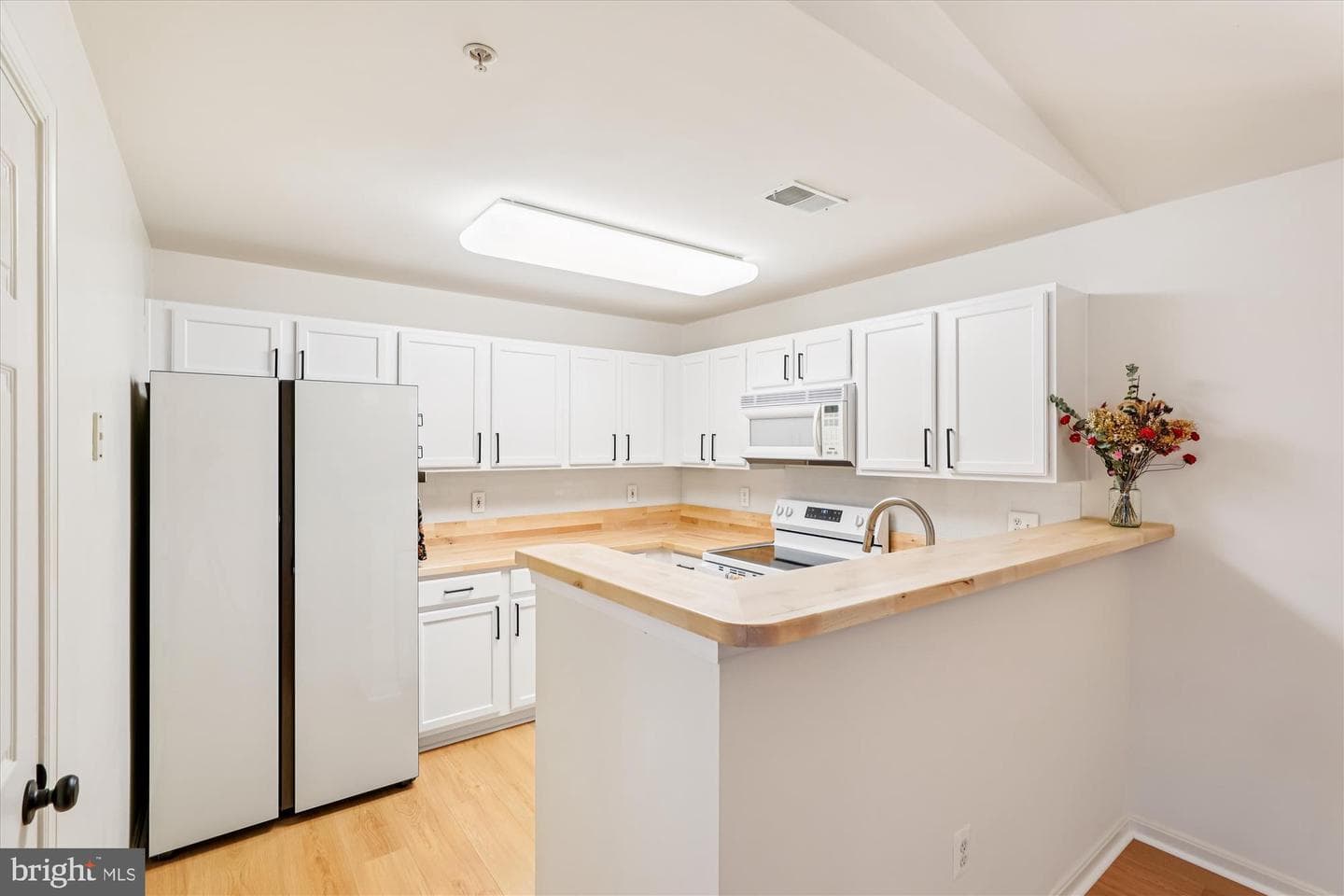 2155 Scotts Crossing Court #303 photo 6