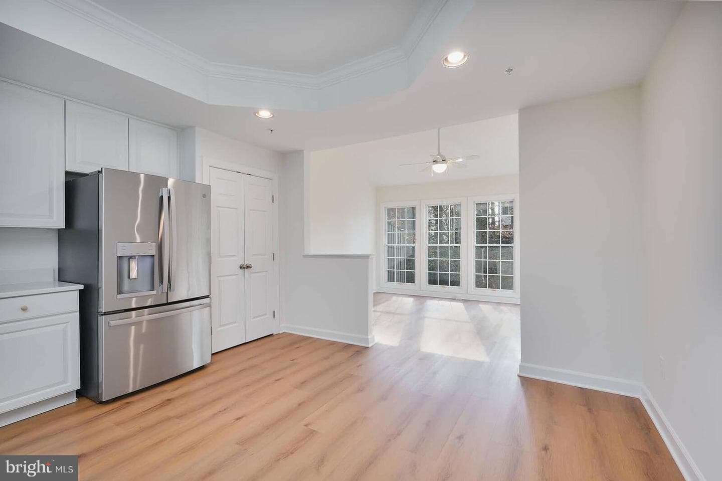 355 Southport Drive photo 14