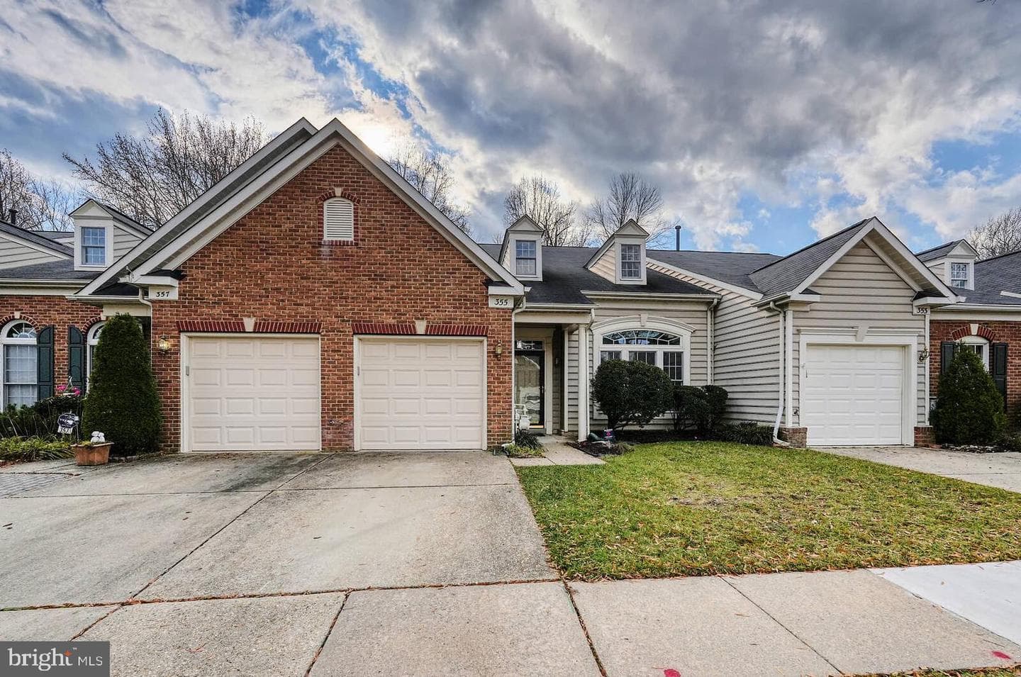 355 Southport Drive photo 2