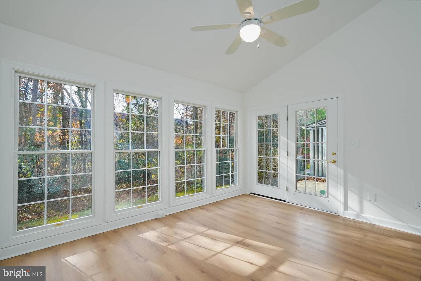 355 Southport Drive photo 20