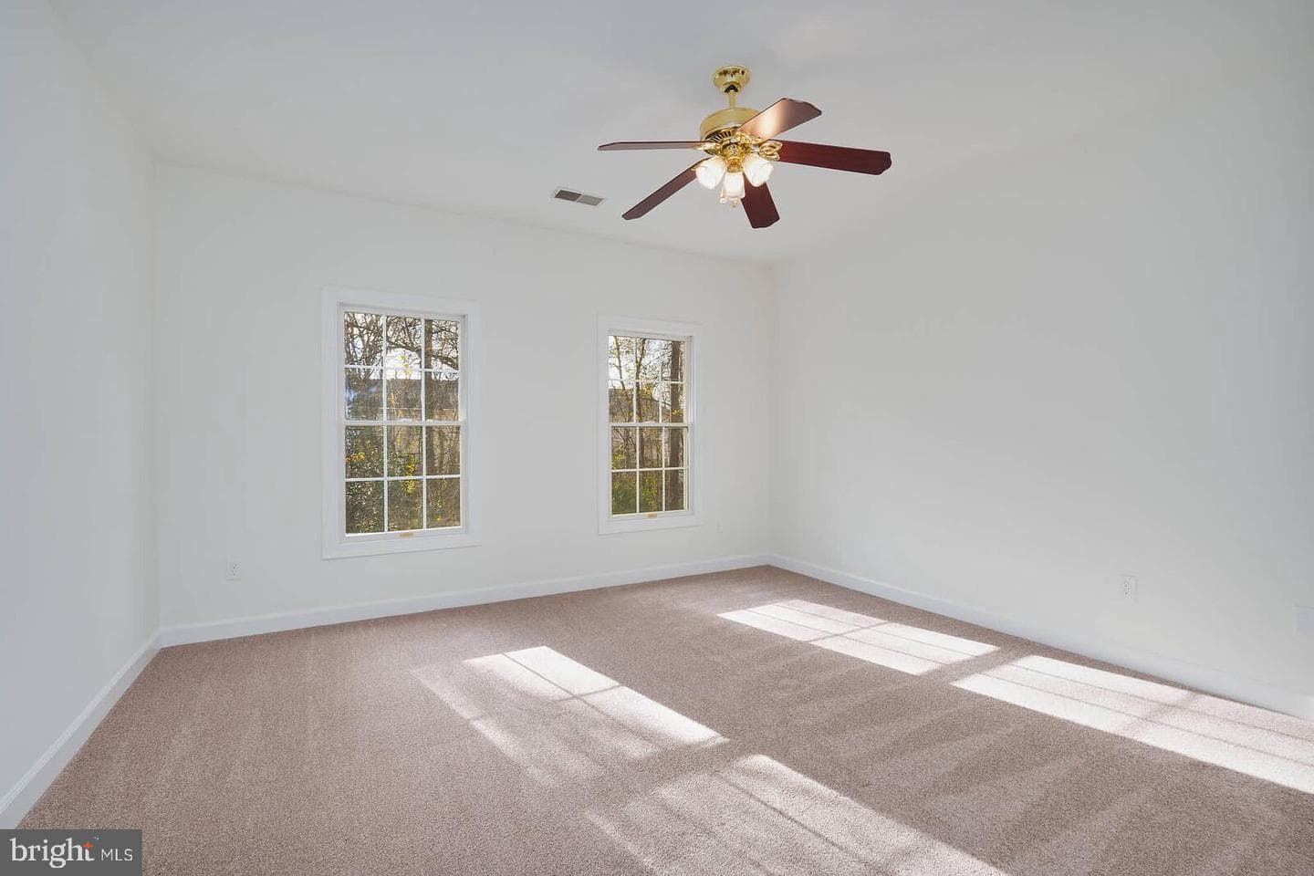 355 Southport Drive photo 33