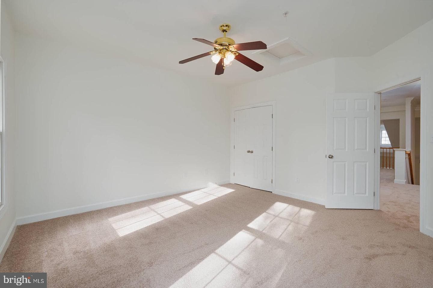 355 Southport Drive photo 34