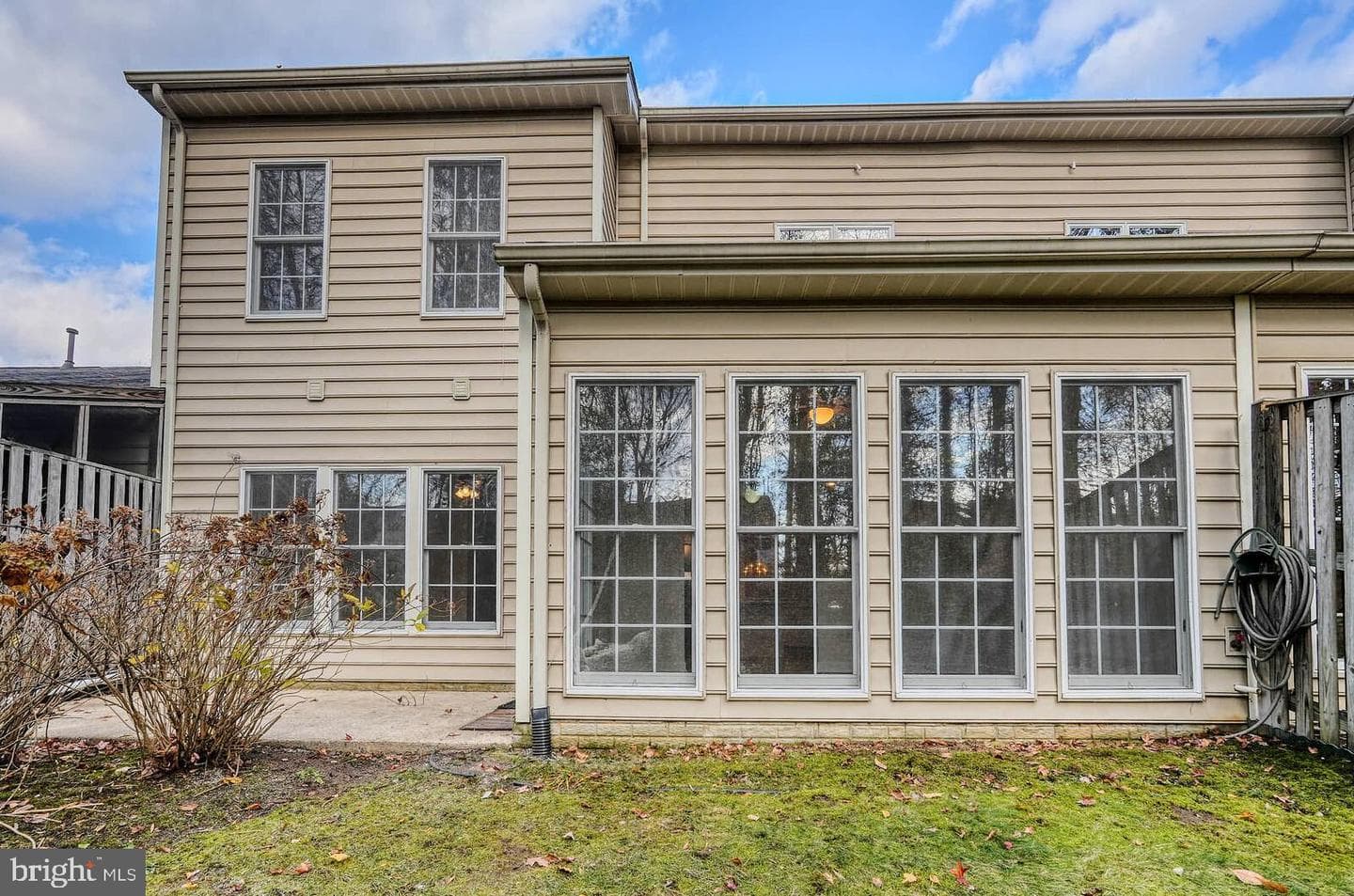 355 Southport Drive photo 42