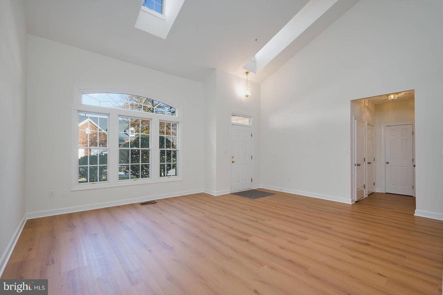 355 Southport Drive photo 5