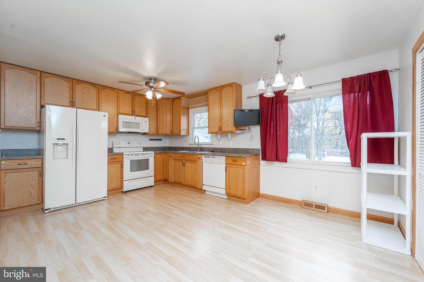 201 Nina Court photo 6