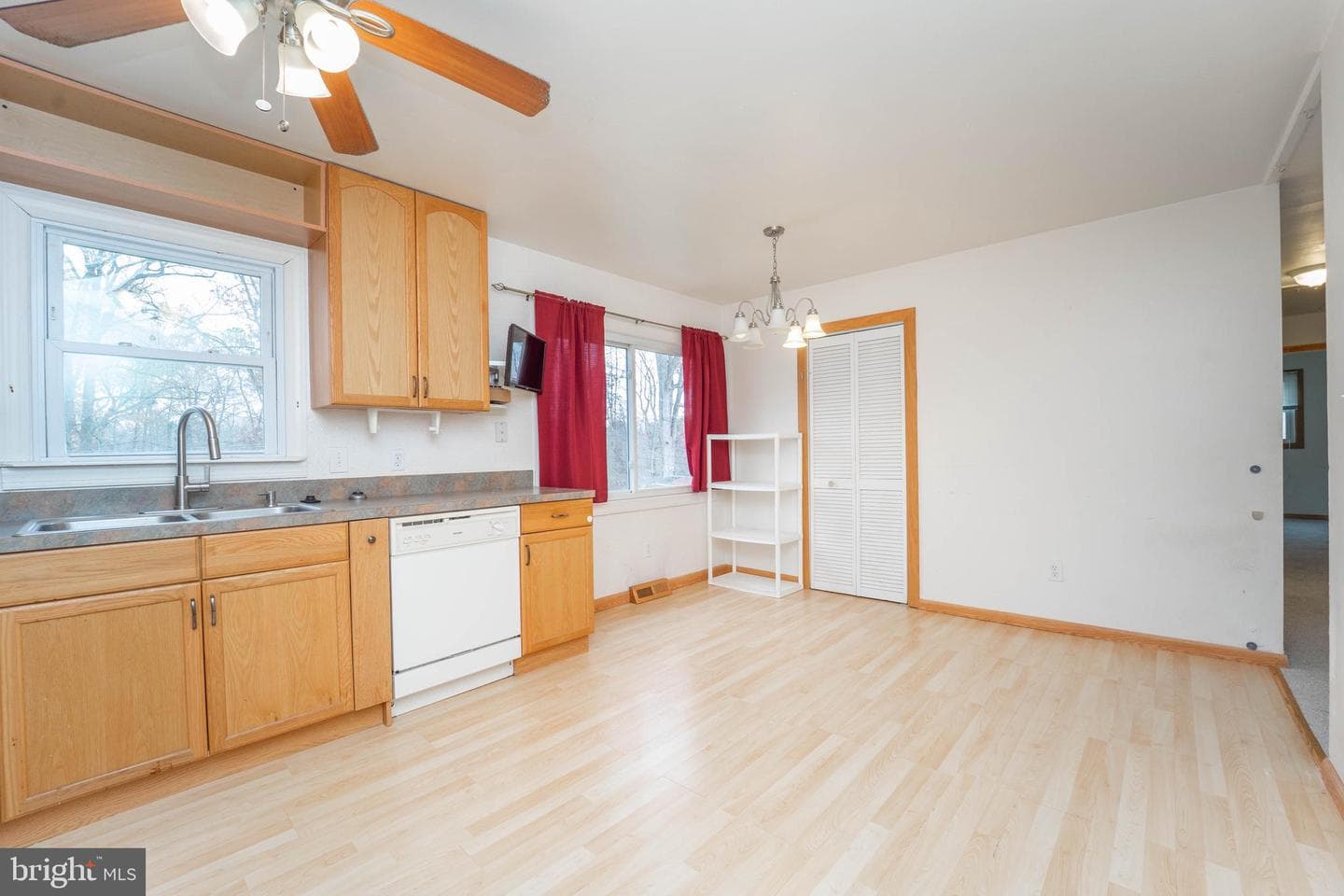 201 Nina Court photo 7