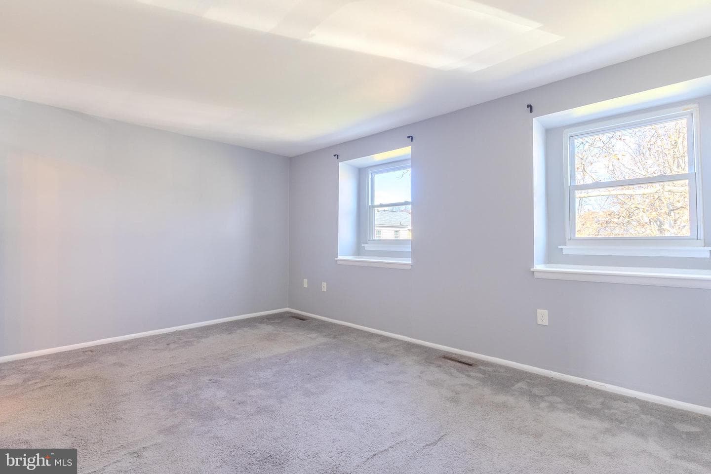 228 Nathan Way photo 11