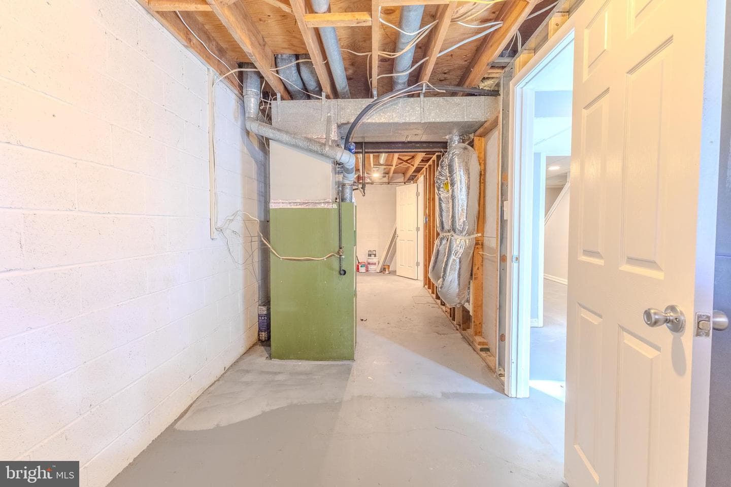 228 Nathan Way photo 21