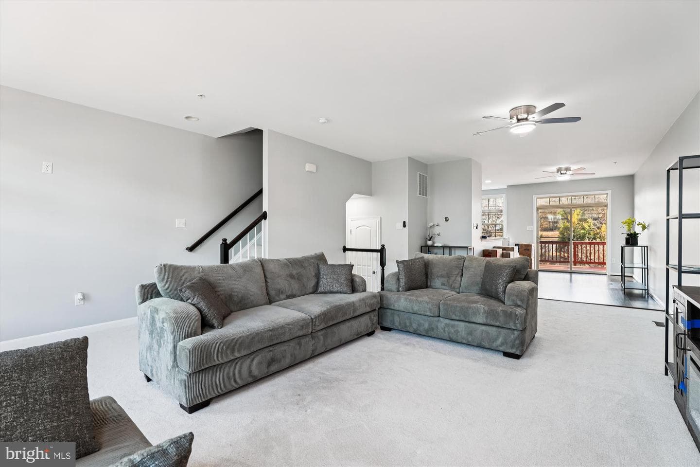 1110 Carinoso Circle photo 7