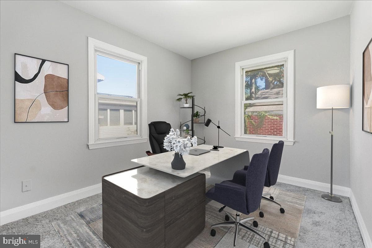 305 Newfield Road photo 14