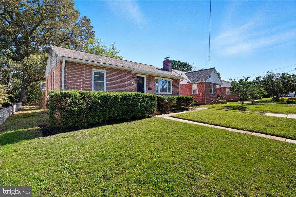 305 Newfield Road photo 22