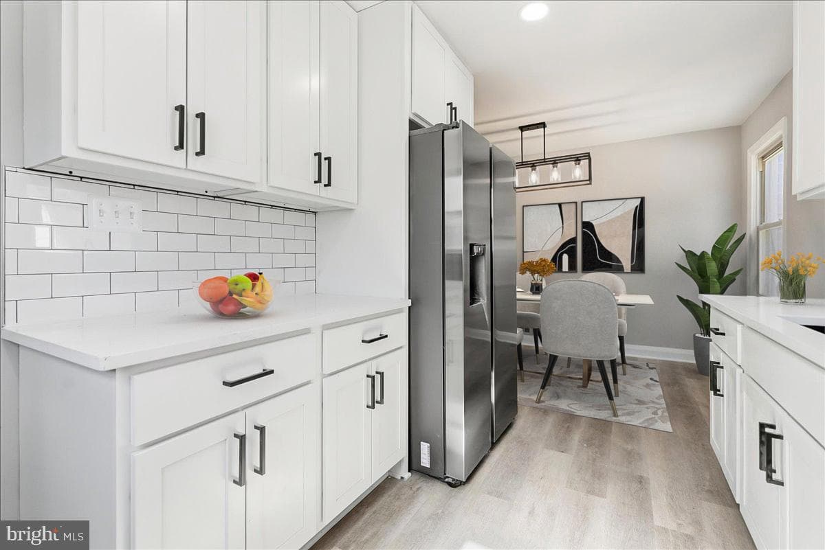 305 Newfield Road photo 8