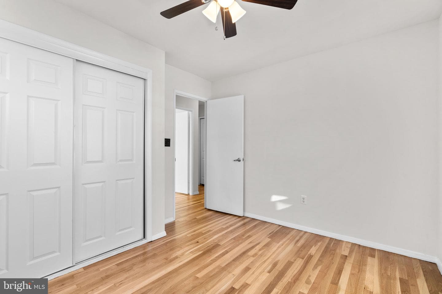 8111 Phirne Road E photo 13
