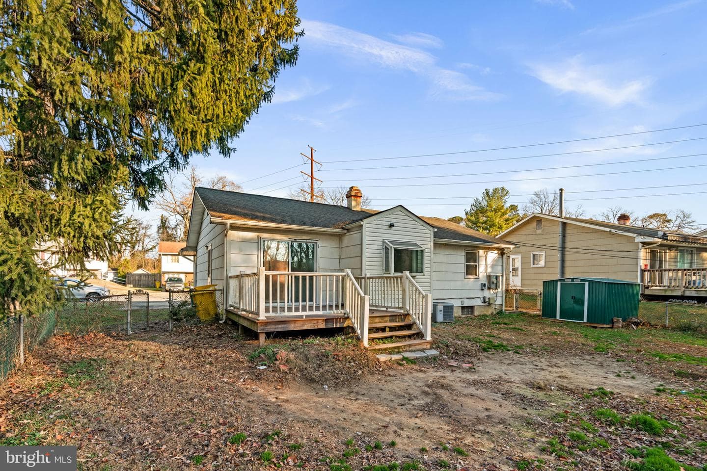 8111 Phirne Road E photo 30