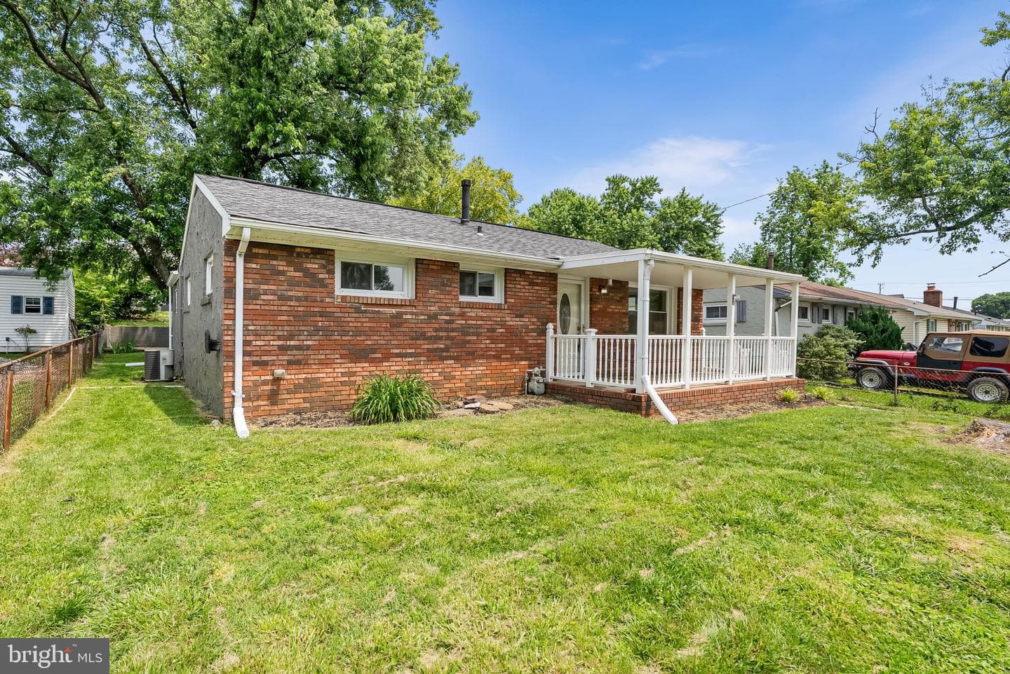 10 Cedar Hill Road photo 3
