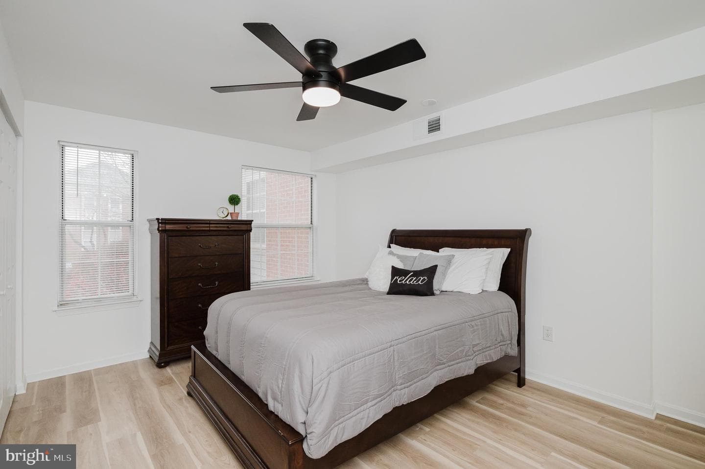 208 Spring Maiden Court #203 photo 18