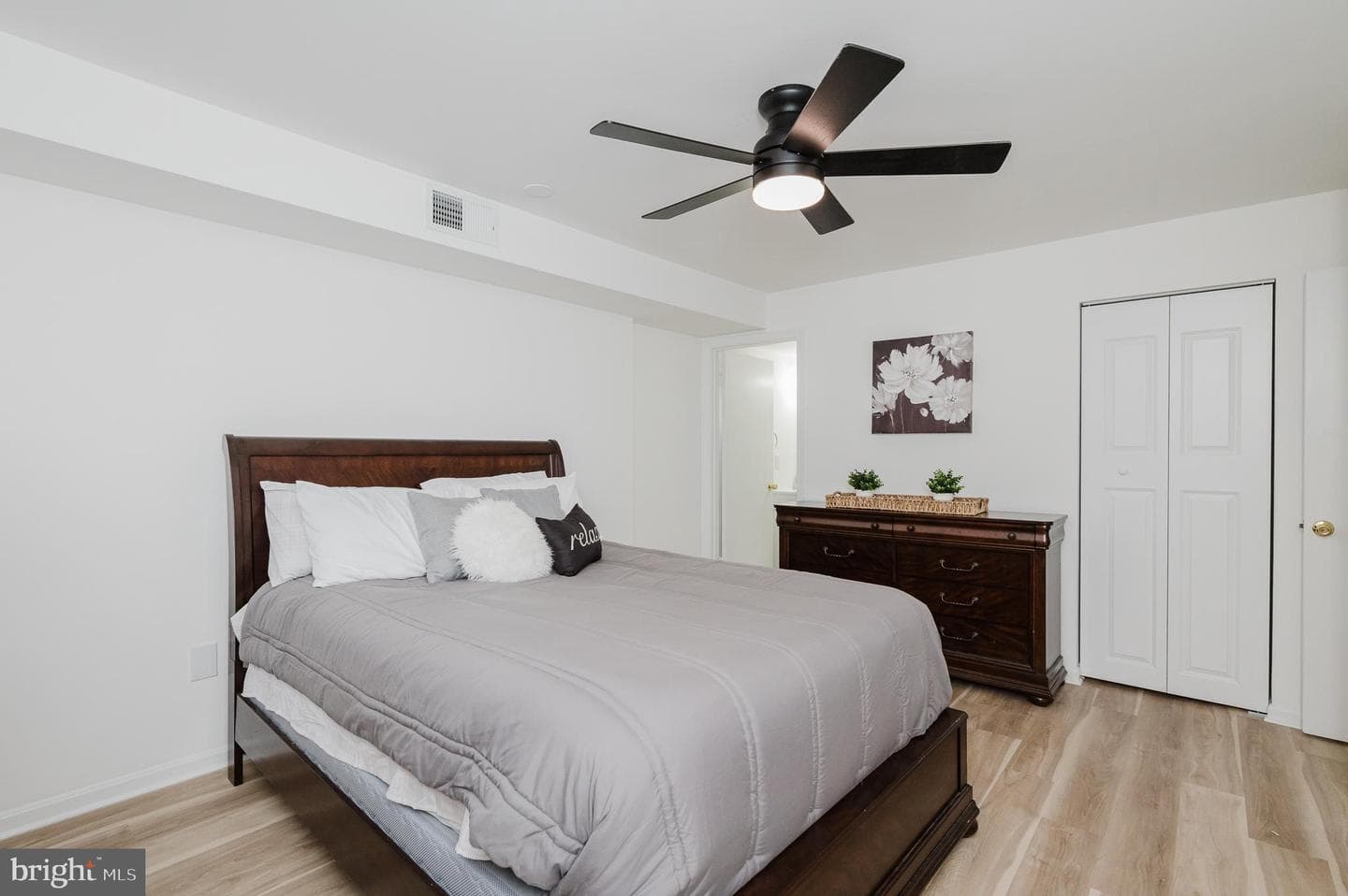 208 Spring Maiden Court #203 photo 19