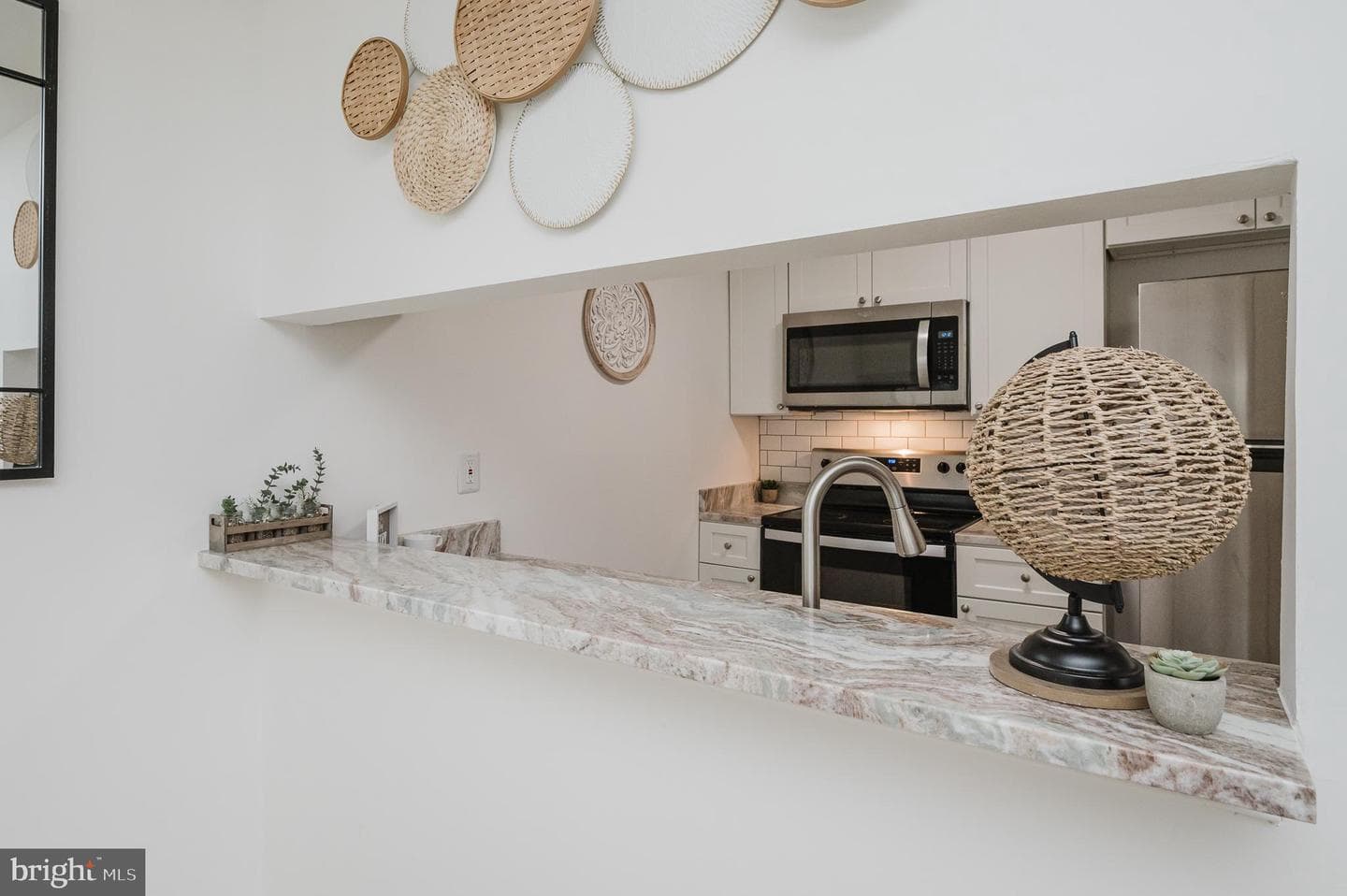 208 Spring Maiden Court #203 photo 5