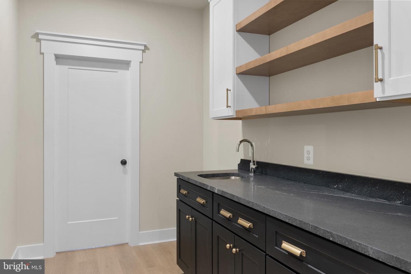 17 Vinter Lane photo 14