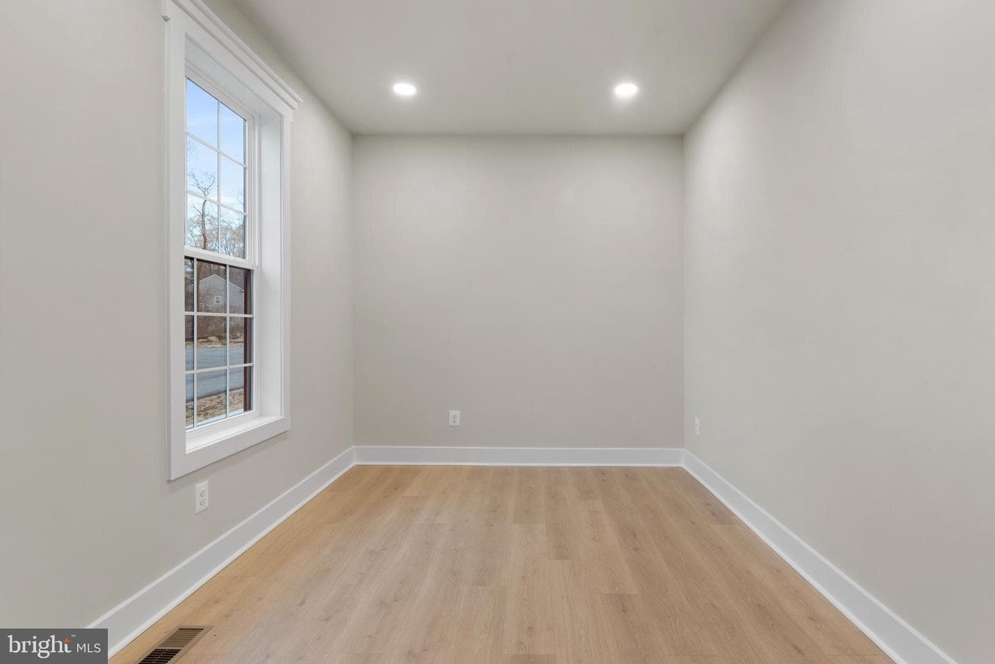 17 Vinter Lane photo 16