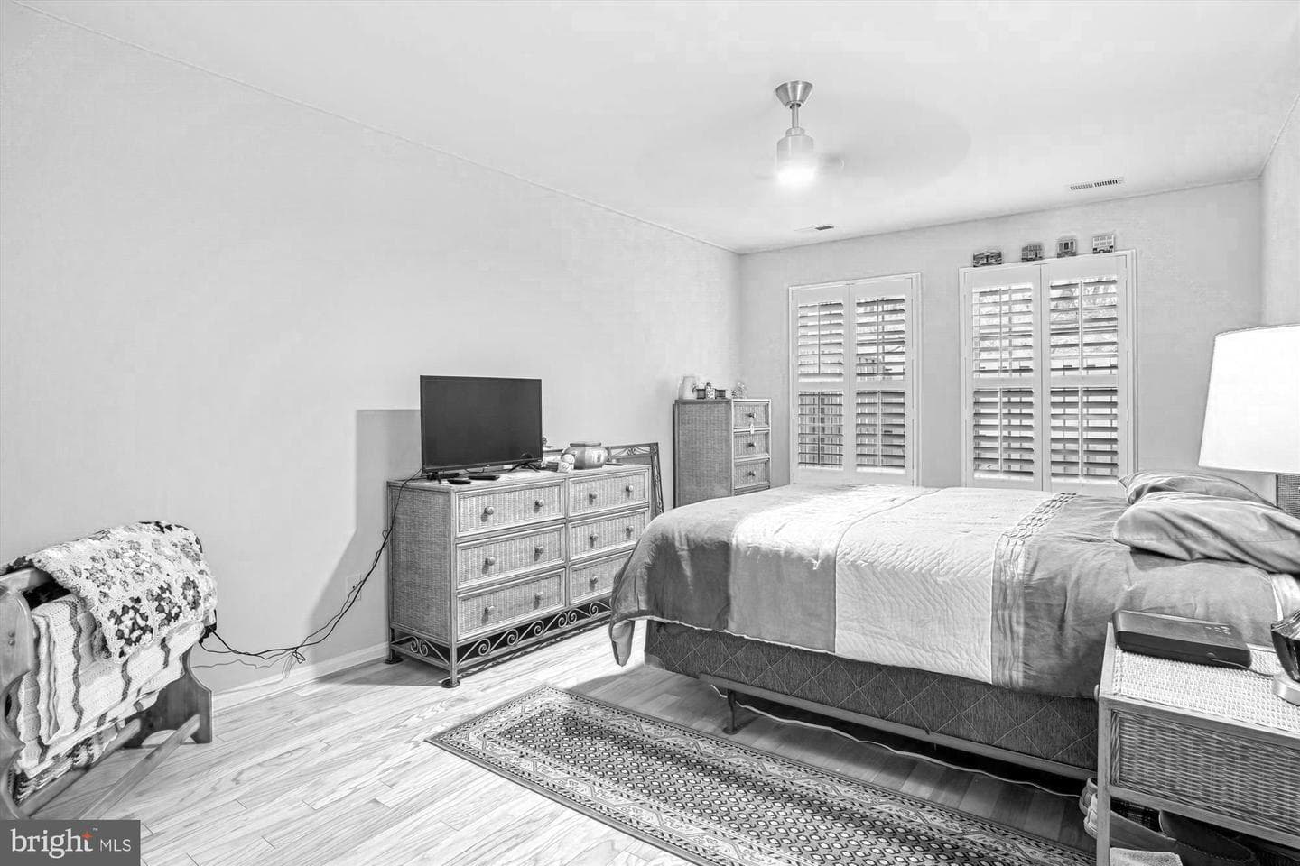 1955 Marconi Circle photo 8