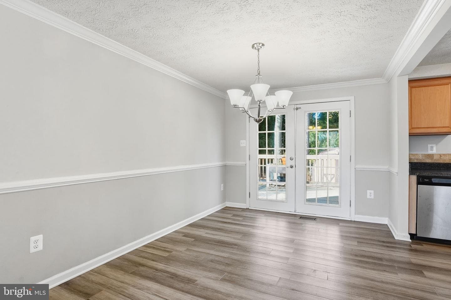 474 Ruffian Court photo 10