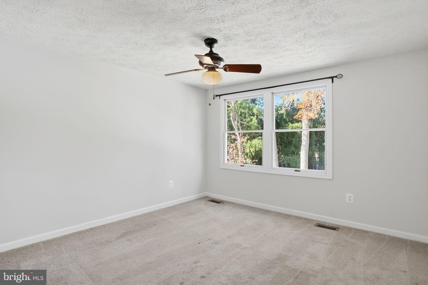 474 Ruffian Court photo 14