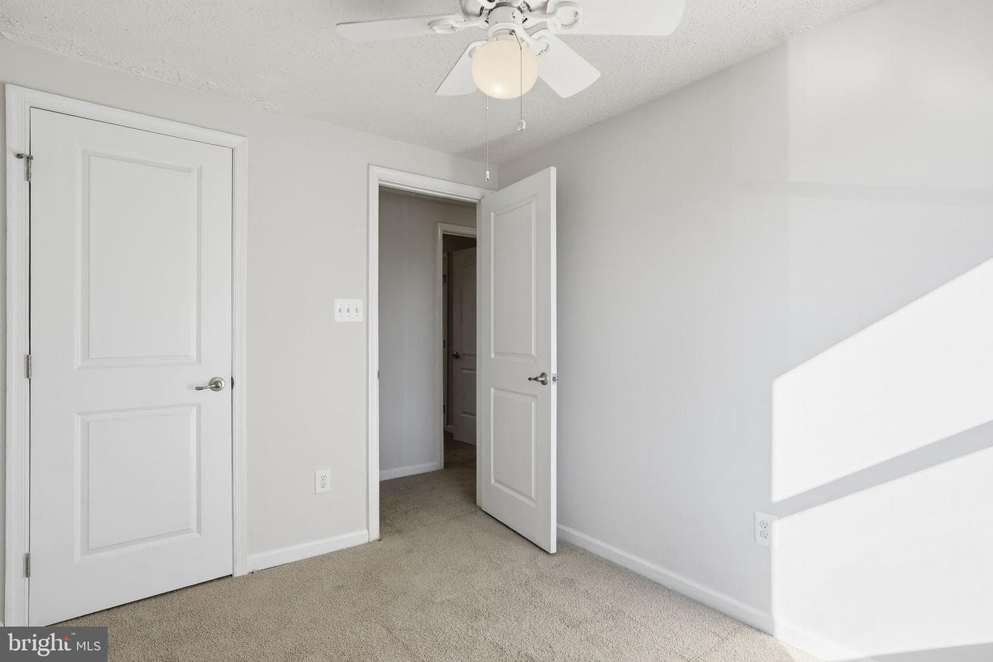 474 Ruffian Court photo 20