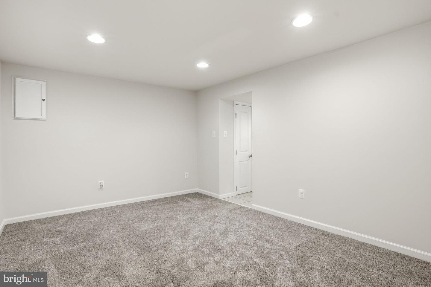 474 Ruffian Court photo 21