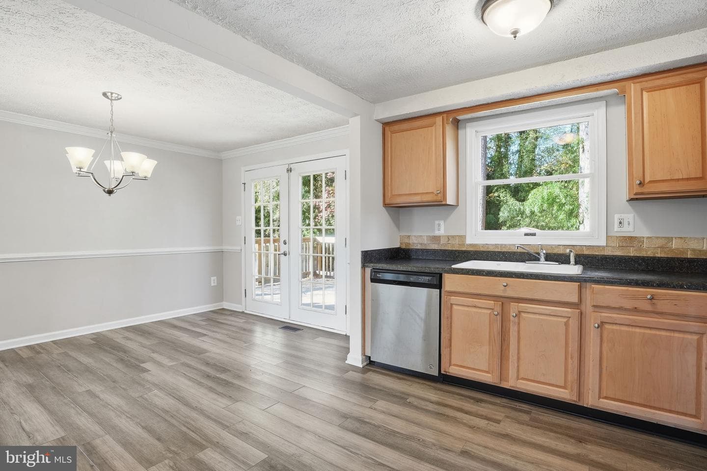 474 Ruffian Court photo 8