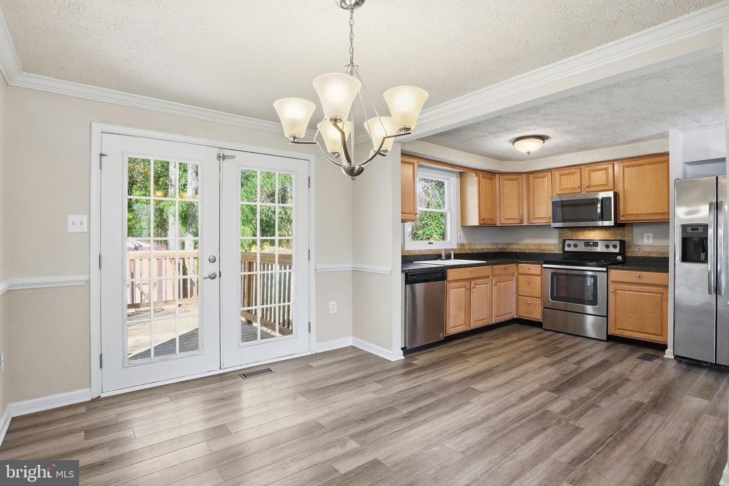 474 Ruffian Court photo 9