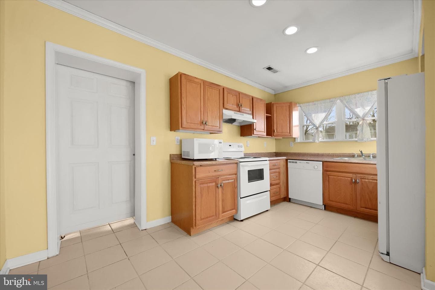 1639 Elkridge Drive photo 8