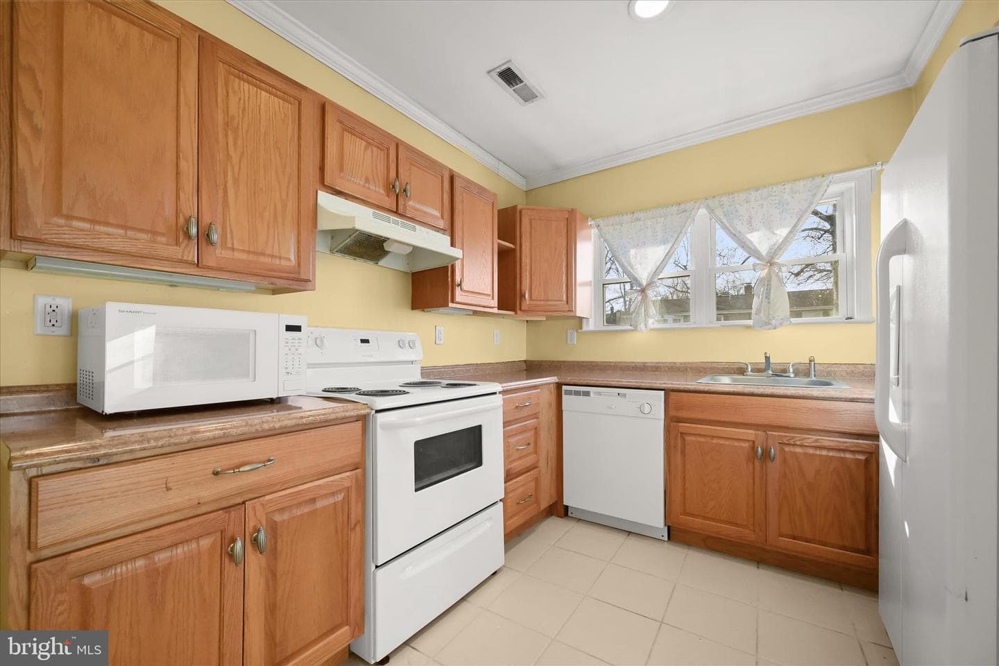 1639 Elkridge Drive photo 9