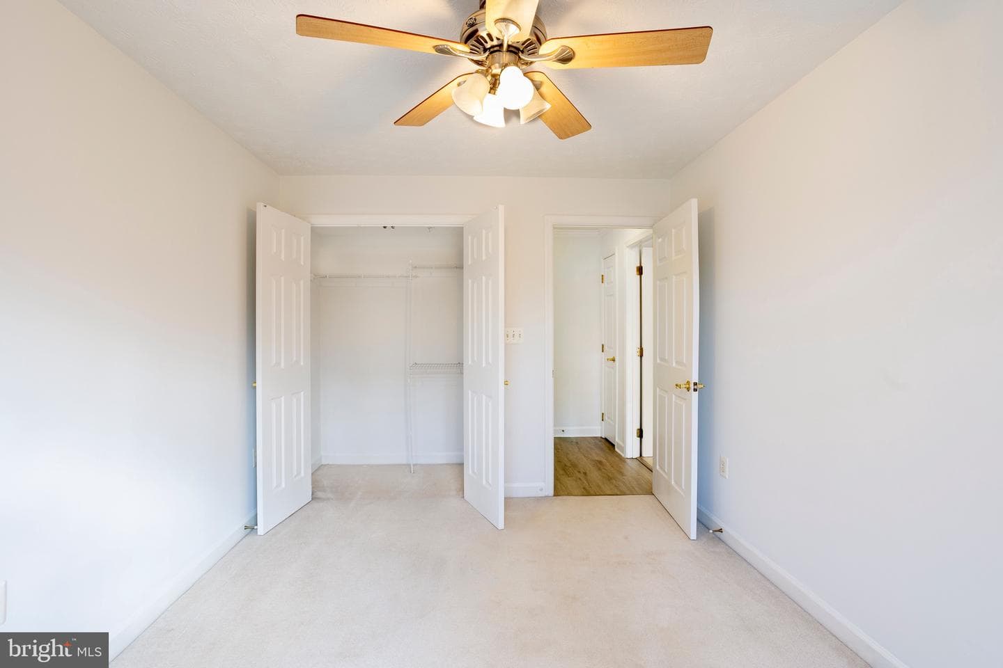 629 Admiral Drive #206 photo 21
