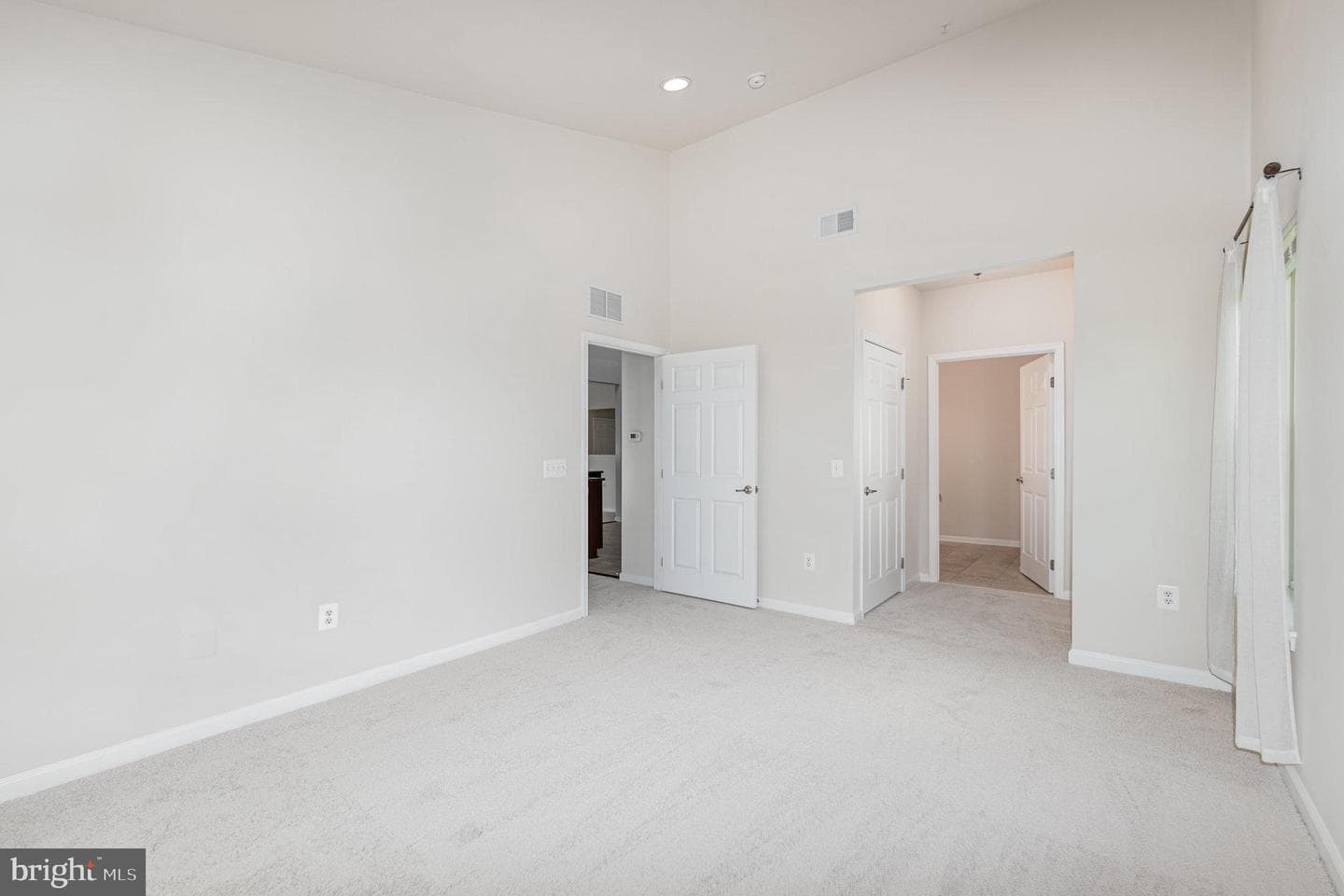 1624 Hardwick Court #402 photo 14
