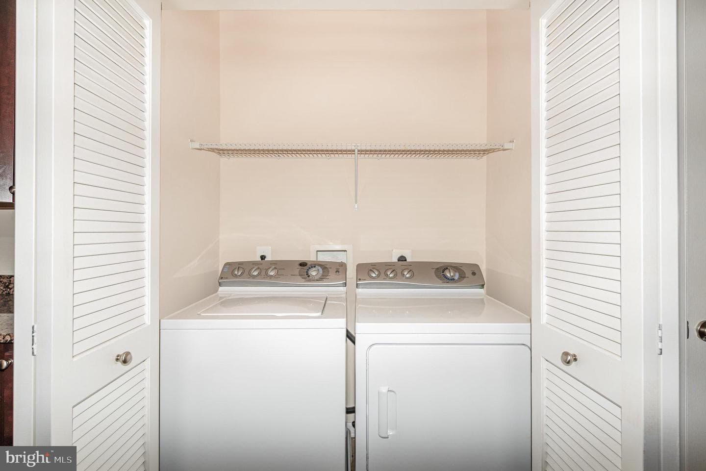 1624 Hardwick Court #402 photo 21