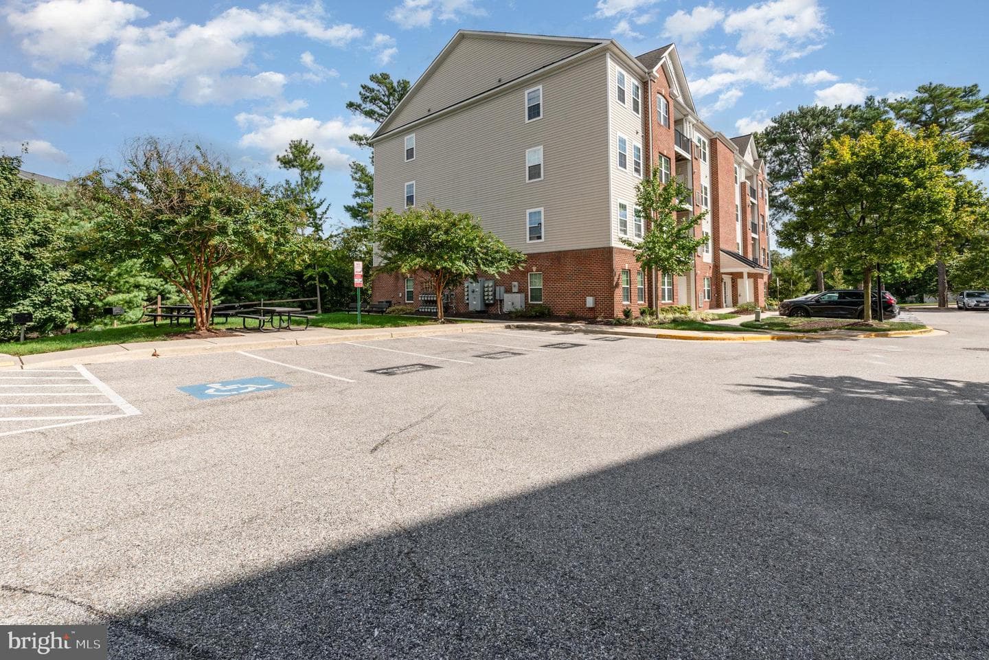 1624 Hardwick Court #402 photo 26