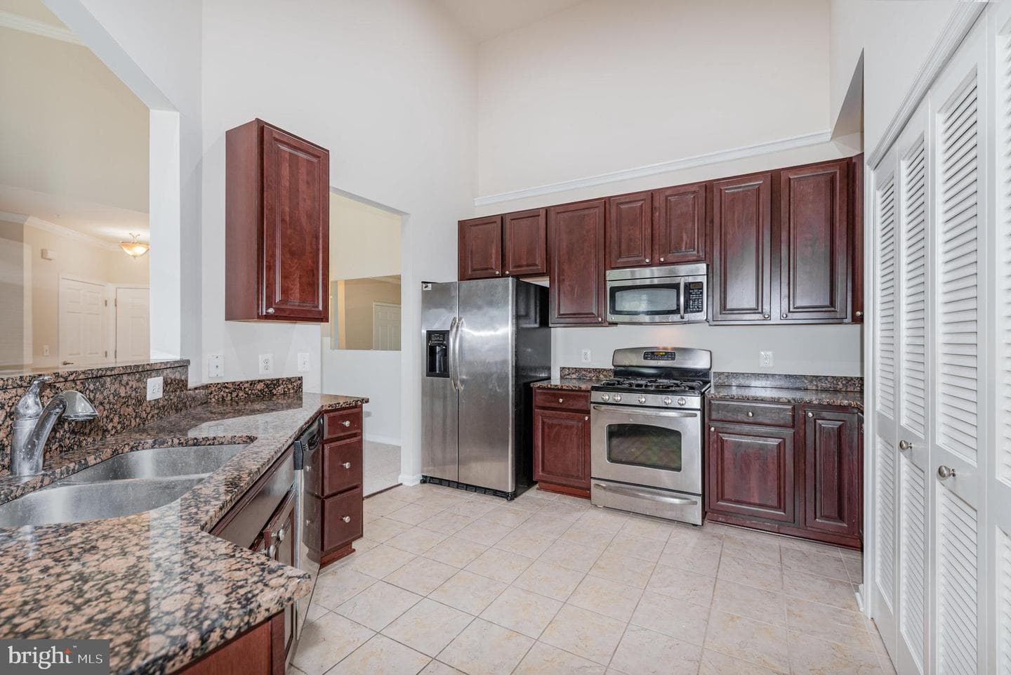 1624 Hardwick Court #402 photo 8