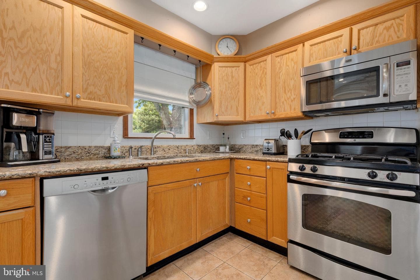 133 Valley View Avenue photo 2
