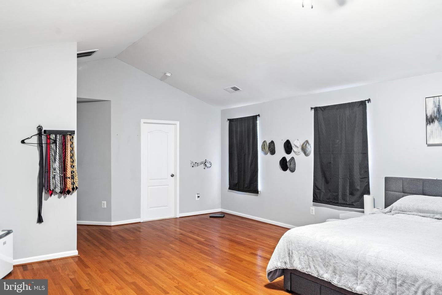 6949 Heritage Crossing photo 21