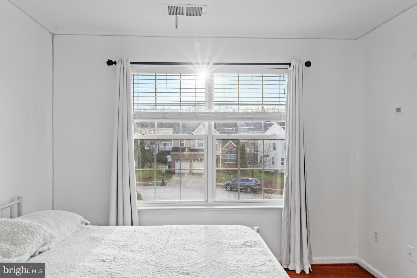 6949 Heritage Crossing photo 28
